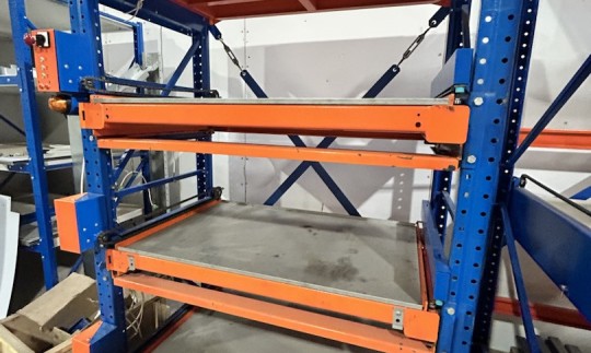 Стеллаж со встроенной талью на каретке («кошке»)